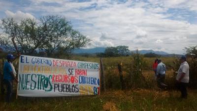 20150706183310-campesinos-recuperan-tierras.jpg